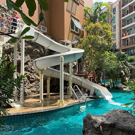Atlantis Condo Resort ジョムティエンビーチ エクステリア 写真